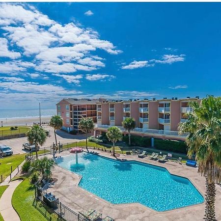 Beach Escape - Top Floor Ocean Views - Heated Pool - Seawall Blvd Галвестън Екстериор снимка