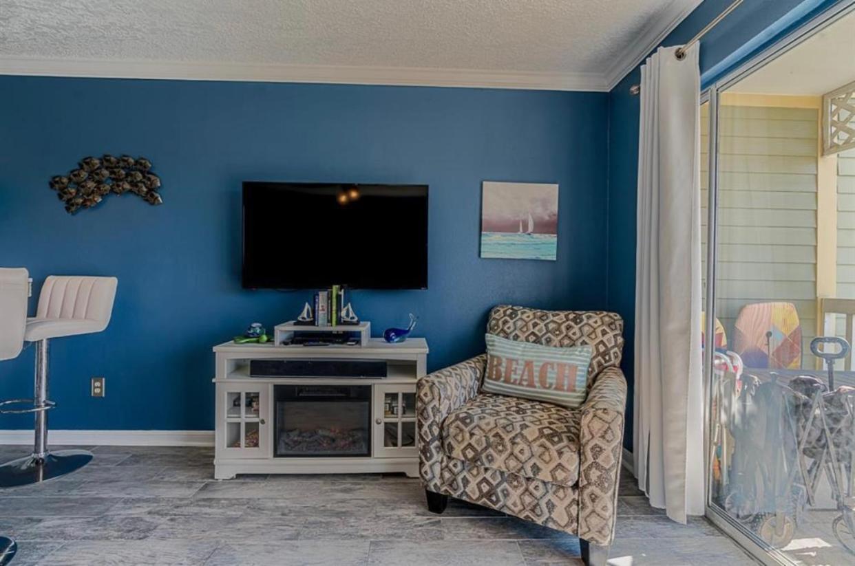 Beach Escape - Top Floor Ocean Views - Heated Pool - Seawall Blvd Галвестън Екстериор снимка